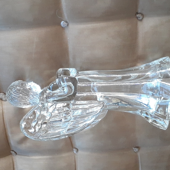 Vintage heavy pressed glass angel candle holder. - Picture 5 of 6